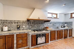 Villa Vittoriano - Surrounded By Nature