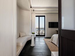 Anandes Hotel