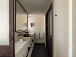 Anandes Hotel