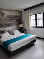 Hotel Puerta de San Antonio