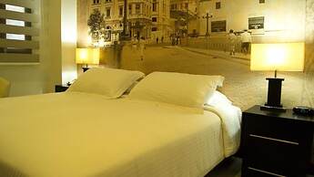 Hotel Puerta de San Antonio