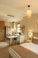Bomo Suites