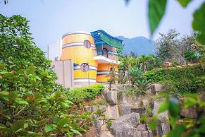 King Bavi Resort
