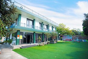 King Bavi Resort