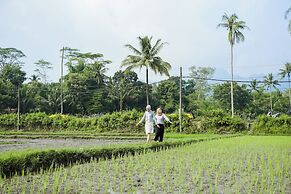 Borobudur Karanganyar House