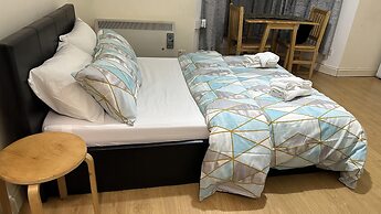 Charming 1-bed Studio in London