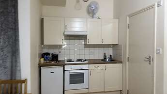 Charming 1-bed Studio in London