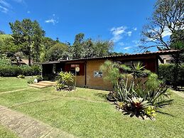 Chalés Jardim das Bromélias