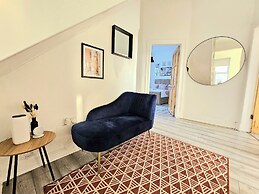 Spacious Haven with Free Parking