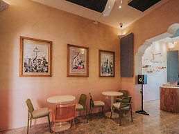 Casa Amate 61 Boutique Hostel