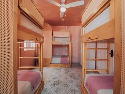 Casa Amate 61 Boutique Hostel