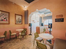 Casa Amate 61 Boutique Hostel