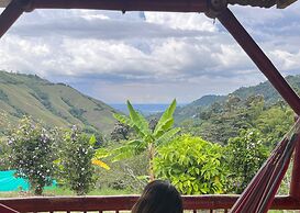 Finca La Macarena by Welttisch