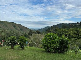 Finca La Macarena by Welttisch
