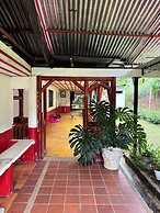 Finca La Macarena by Welttisch