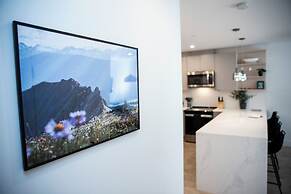 Birdies and Bears by Revelstoke Vacation