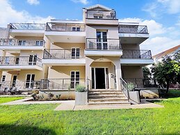 Bofani Apartments Budva