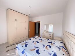 Comfortable Sea View Apartment