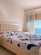 Comfortable Sea View Apartment