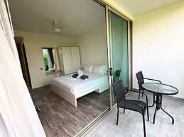 Convenient studio at Oceana by Lofty