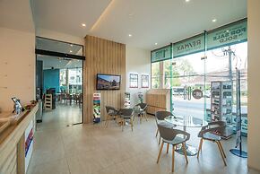 Convenient studio at Oceana by Lofty