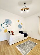 Yedi (7) Boutique Hotel