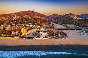 Cabo Break Hotel