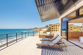 Cabo Break Hotel