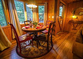 Arrowhead Pine Rose Cabins