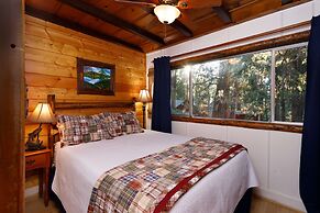 Arrowhead Pine Rose Cabins