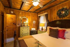 Arrowhead Pine Rose Cabins