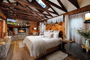 Arrowhead Pine Rose Cabins