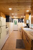 Arrowhead Pine Rose Cabins