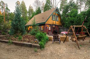 Arrowhead Pine Rose Cabins
