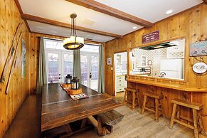 Arrowhead Pine Rose Cabins