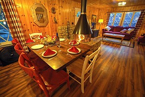 Arrowhead Pine Rose Cabins