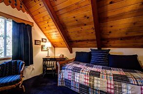 Arrowhead Pine Rose Cabins