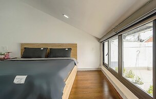 SpringHill Apartment - The High Class