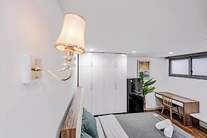 SpringHill Apartment - The High Class