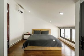 SpringHill Apartment - The High Class