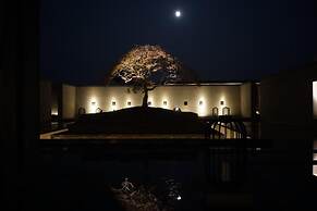 Jinshuo Holiday Hotel