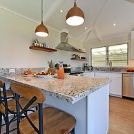 International Colony Club 20