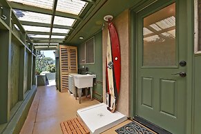 International Colony Club 20