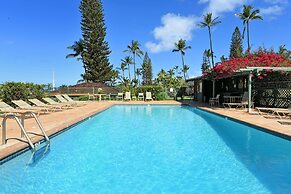 International Colony Club 20