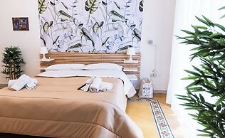 Mini suite with kitchen