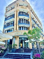 Nereus Hotel