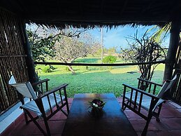 Basecamp Mafía Island