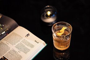 L7 West Lake Hanoi By Lotte - L7 Residences