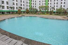 Hotel O Ciputat Near Apartment Green Lake View Ciputat