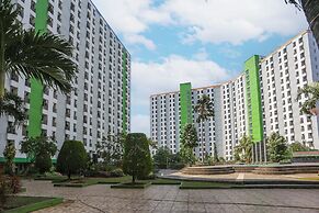 Hotel O Ciputat Near Apartment Green Lake View Ciputat